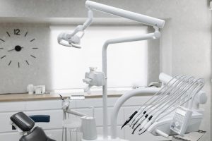 Come aprire uno studio dentistico? Ecco cosa serve e cosa fare